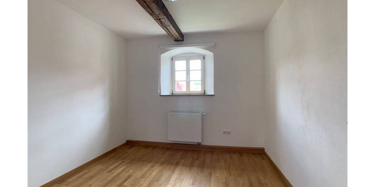 Doppelhaushälfte Stegaurach Waizendorf - 7 Zimmer, 176 m&sup2;, 459.000&euro; | Angebot:25773877