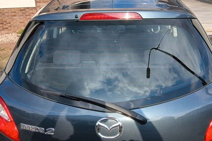 Mazda 2 132.000 km 2.958 &euro; Schmelz 66839