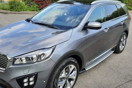 Kia Sorento 80.000 km 22.880 &euro; Korschenbroich 41352