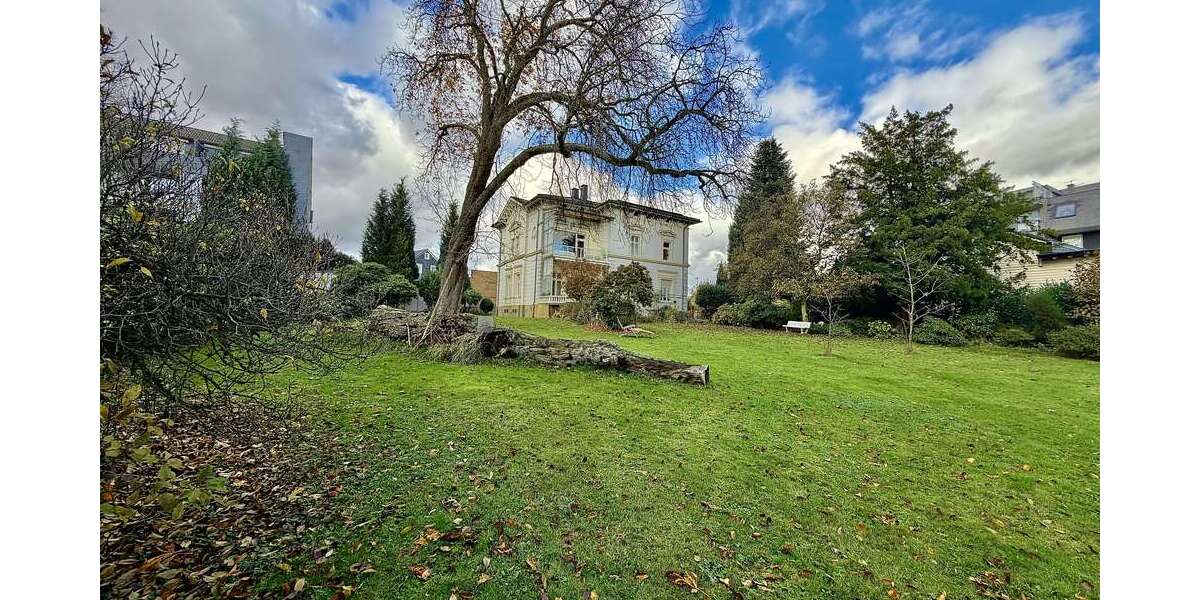 Haus zum Kaufen in Wermelskirchen 980.000 € 427 m² 10 zimmer