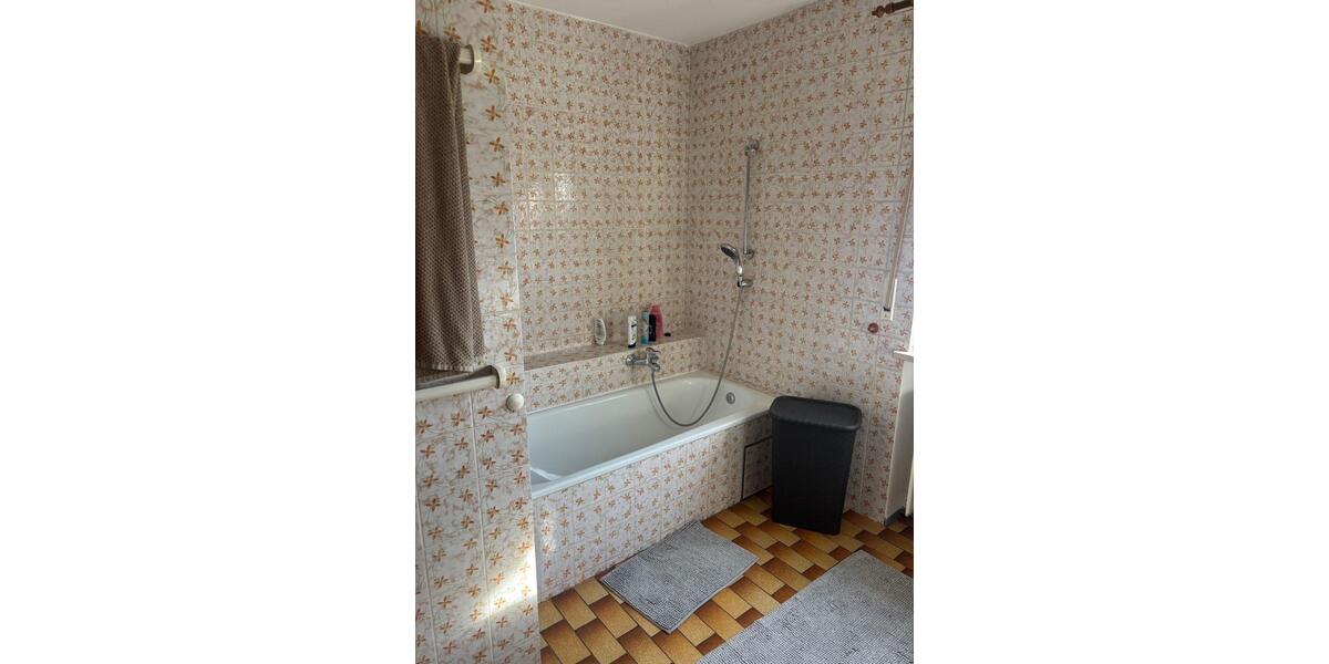 Erdgeschoßwohnung Mallersdorf-Pfaffenberg Pfaffenberg - 3 Zimmer, 72 m&sup2;, 550&euro; | Angebot:26407107