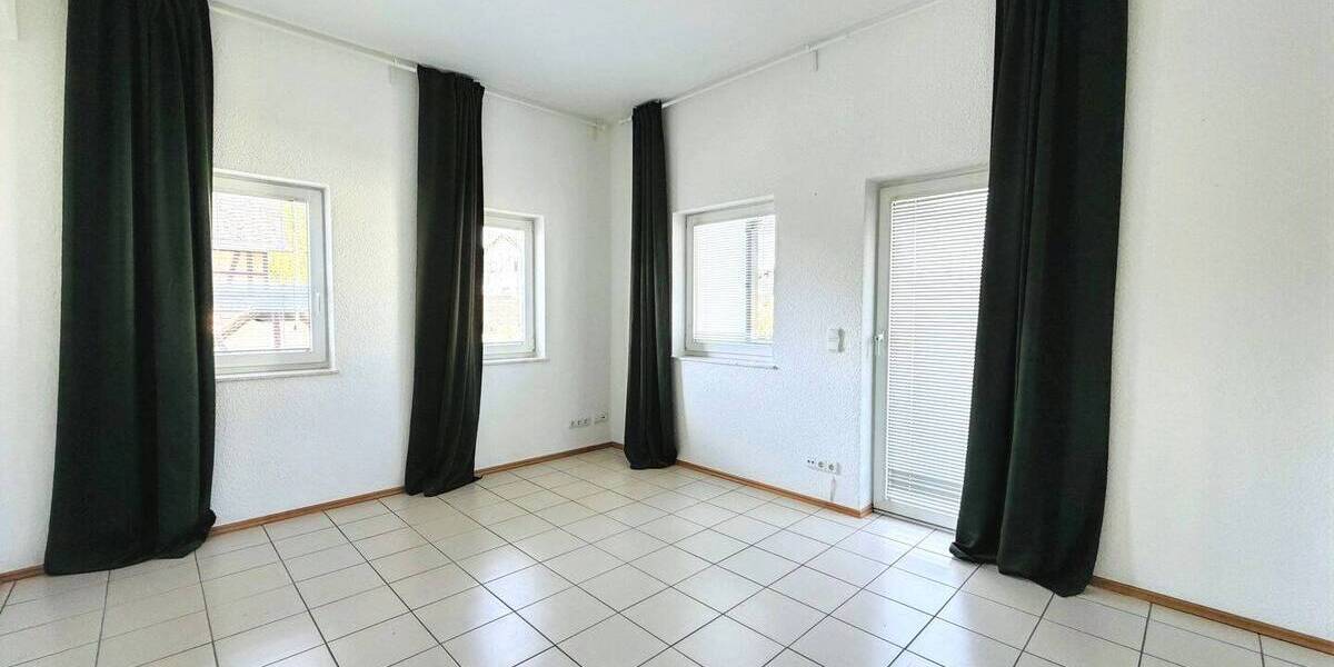 Etagenwohnung Wiesbaden Breckenheim - 4 Zimmer, 144 m&sup2;, 526.000&euro; | Angebot:26556788