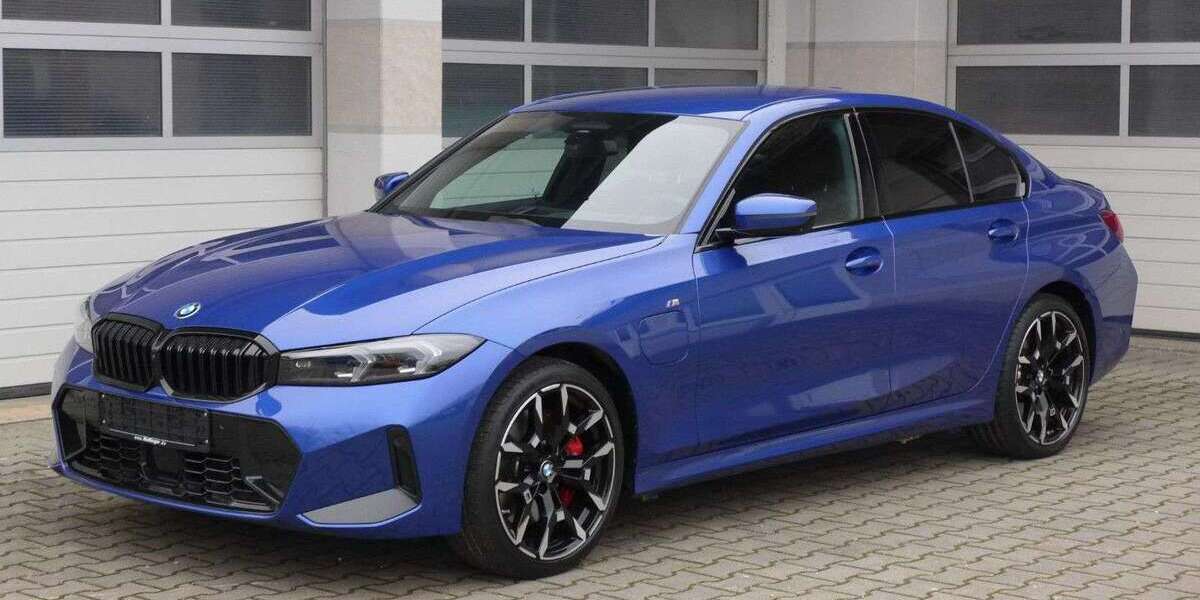 BMW 330 10.000 km 44.890 &euro; Harburg 86655