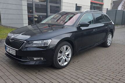 Skoda Superb 145.000 km 16.490 &euro; Kruft 56642