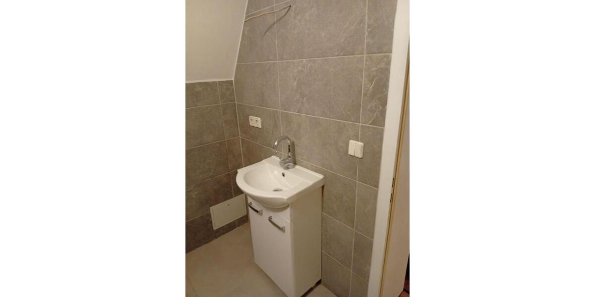 Etagenwohnung Naumburg (Saale) - 3 Zimmer, 65 m&sup2;, 450&euro; | Angebot:25579463