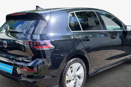 VW Golf 8.400 km 36.990 &euro; Rendsburg 24768