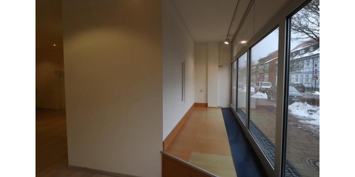 Vielseitige 76 m² Gewerbefläche mit Schaufenster in Seesen 6297.10202 zimmer