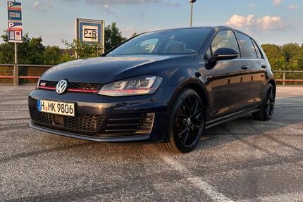 VW Golf