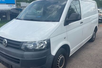 VW T5 Transporter 299.000 km 4.299 &euro; Berlin 13127