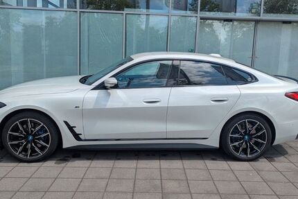 BMW i4 62.752 km 43.490 &euro; Leipzig 04317