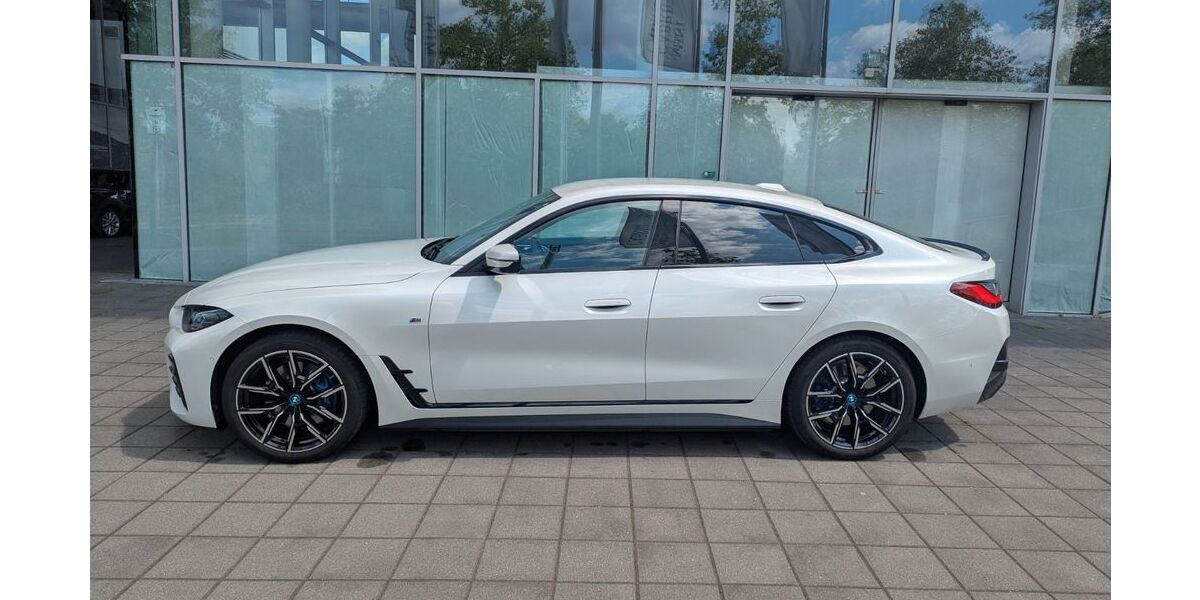 BMW i4 62.752 km 44.950 &euro; Leipzig 04317