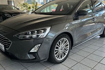 Ford Focus 67.150 km 14.499 &euro; Kesselsdorf 01723