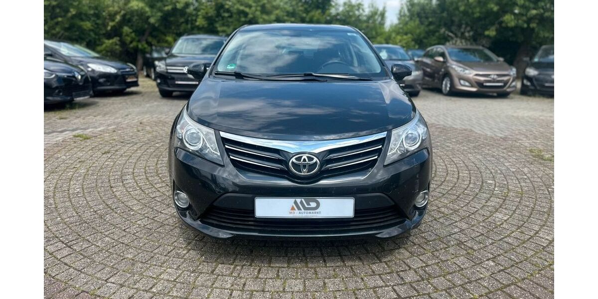 Toyota Avensis 232.000 km 5.499 &euro; Ibbenbüren 49477