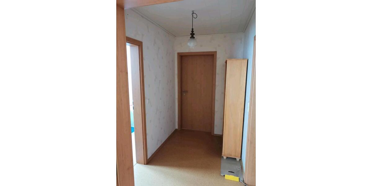 Etagenwohnung Marsberg - 1 Zimmer, 94 m&sup2;, 85.000&euro; | Angebot:26815408