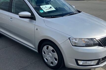 Skoda Rapid 271.617 km 4.283 &euro; Erlangen 91056