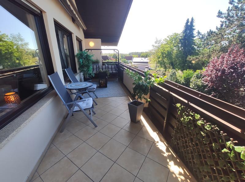 5 Zi. OG Wohnung mit Gartennutzung, Balkon und Garage 5 zimmer