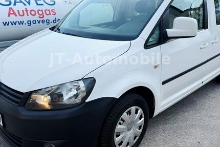 VW Caddy 277.000 km 5.500 &euro; Rüsselsheim am Main 65428