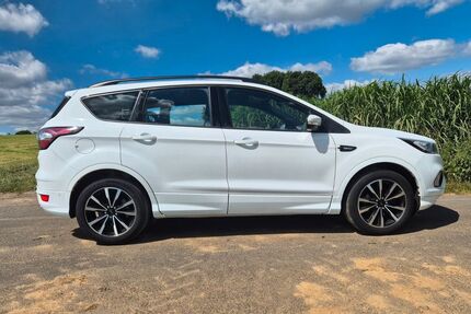 Ford Kuga 133.026 km 10.300 &euro; Windeck 51570