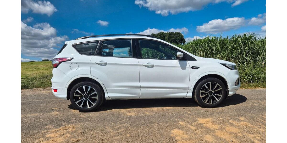 Ford Kuga 133.026 km 11.990 &euro; Windeck 51570