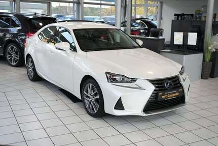 Lexus IS 300 40.967 km 29.900 € Obertshausen 63179