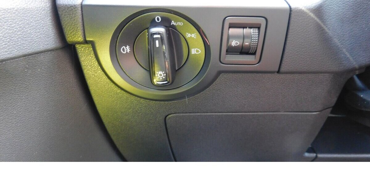 VW T-Cross 1.0 Basis BMT TSI Klima Navi 8.400 km 18.690 &euro; Vordorf 38533