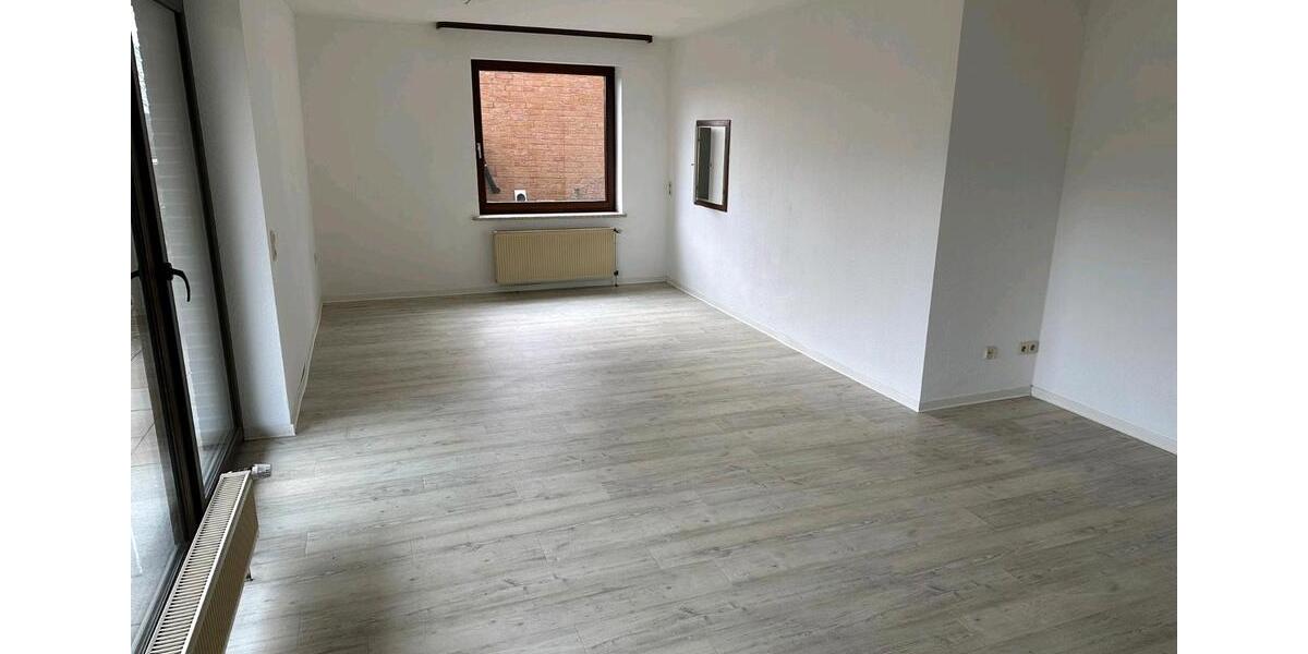 Etagenwohnung Osterode am Harz - 2 Zimmer, 75 m&sup2;, 380&euro; | Angebot:25607828