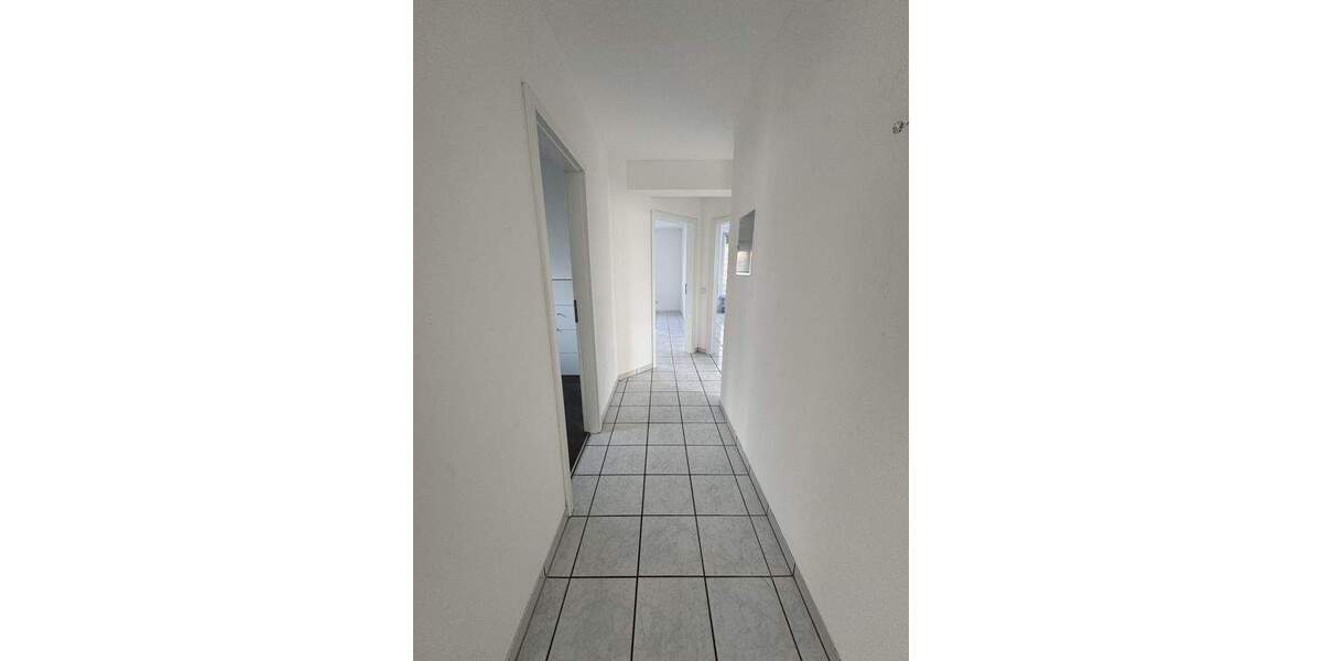 Etagenwohnung Mannheim Neckarau - 3 Zimmer, 84 m&sup2;, 1.200&euro; | Angebot:24789619