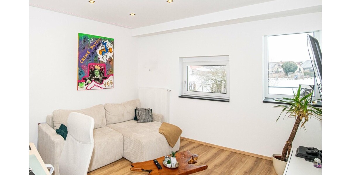 Modernisiertes Reihenmittelhaus mit Gartenidylle und großzügigem Wohnambiente - Reihenmittelhaus Rötz | Angebot:24749413