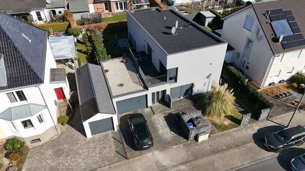 Haus zum Kaufen in Hamm 590.000 € 258.58 m² 5 zimmer