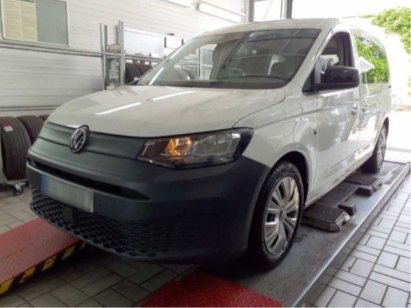 VW Caddy Maxi 60.095 km 34.960 € München 80686