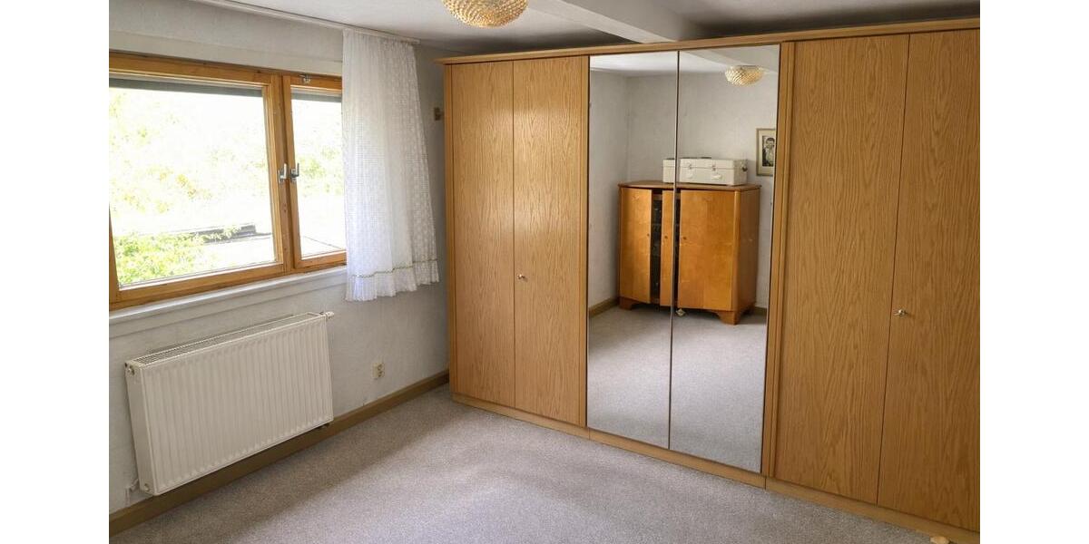 Doppelhaushälfte Probstzella - 7 Zimmer, 90 m&sup2;, 75.000&euro; | Angebot:27127861
