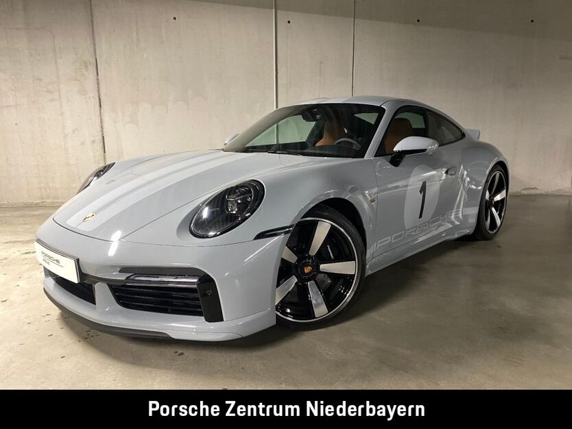 Porsche 992 2.199 km 341.900 € Plattling 94447