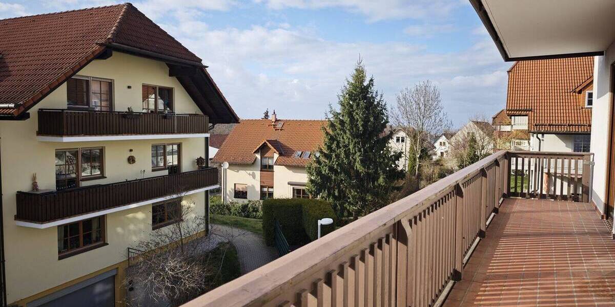 Etagenwohnung Bannewitz - 3 Zimmer, 93 m&sup2;, 295.000&euro; | Angebot:26029374