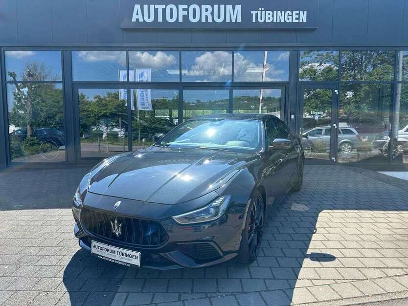 Maserati Ghibli 106.000 km 56.890 € Tübingen 72072