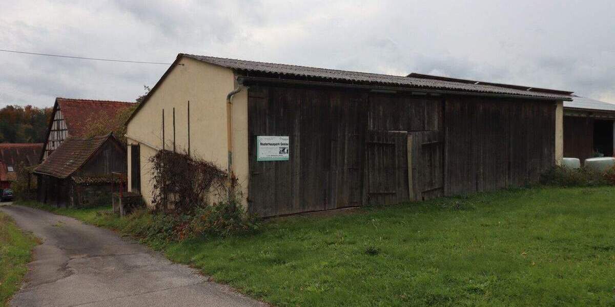 Mehrfamilienhaus, Wohnhaus Leutershausen - 1 Zimmer, 145 m&sup2;, 279.000&euro; | Angebot:25668501