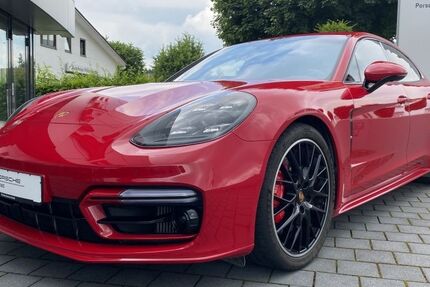 Porsche Panamera 30.600 km 112.890 € Raubling 83064