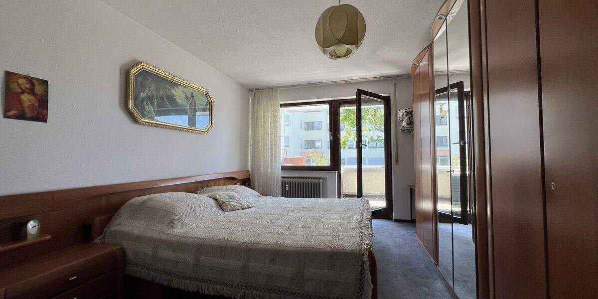Etagenwohnung Schönaich - 2 Zimmer, 82 m&sup2;, 220.000&euro; | Angebot:24711538