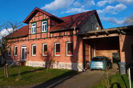 Haus Beetzendorf - 5 Zimmer, 147 m&sup2;, 322.000&euro; | Angebot:26400154