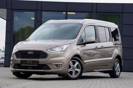 Ford Grand Tourneo