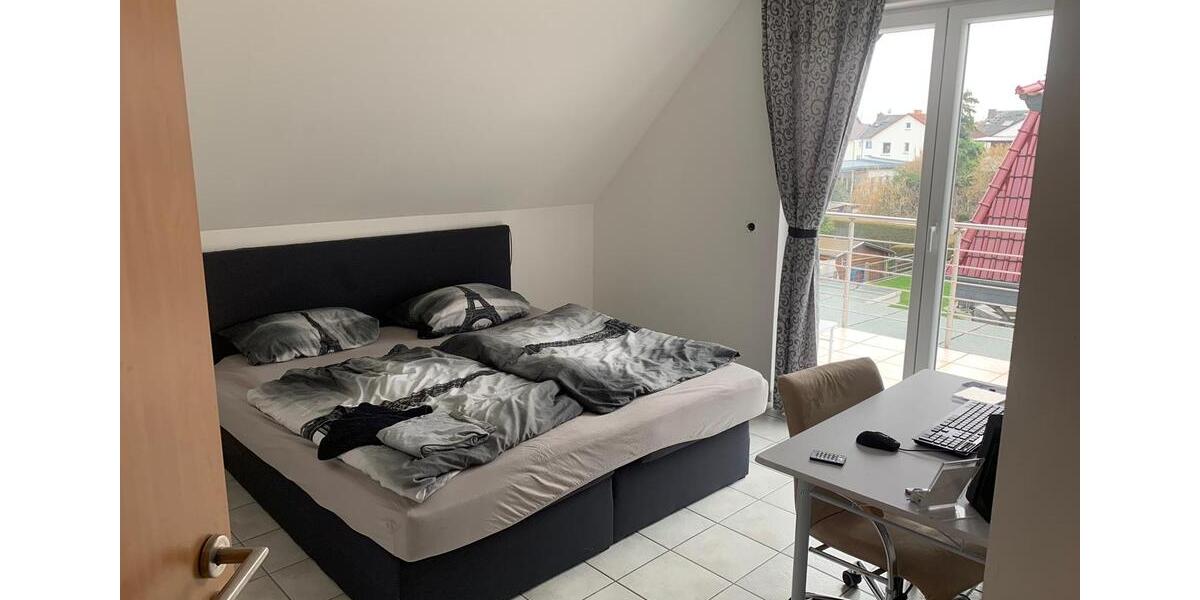 Etagenwohnung Riedstadt - 3 Zimmer, 85 m&sup2;, 1.100&euro; | Angebot:26547074