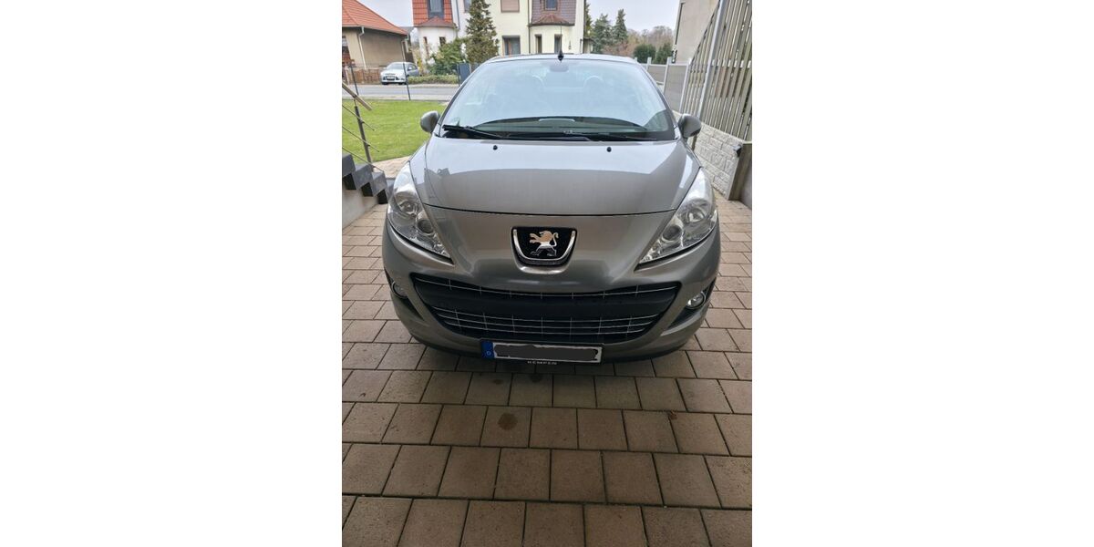 Peugeot 207 43.650 km 6.000 &euro; Raguhn 06779