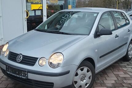 VW Polo 80.000 km 2.450 &euro; Luckau 15926