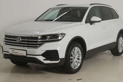 VW Touareg 23.553 km 51.940 &euro; Pilsach 92367