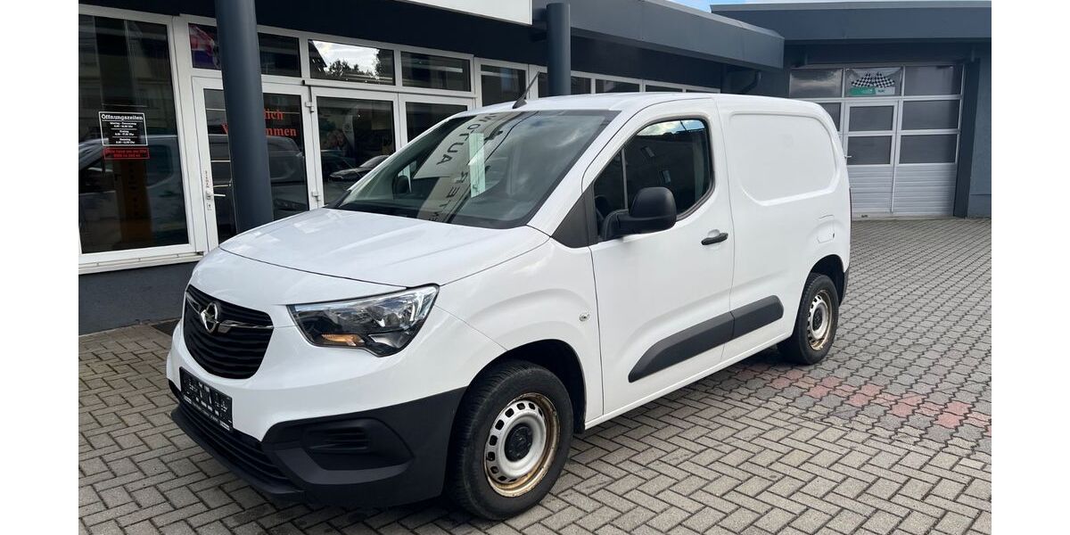 Opel Combo 96.000 km 10.490 &euro; Kamenz 01917