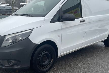 Mercedes-Benz Vito 263.000 km 15.990 &euro; München 81243