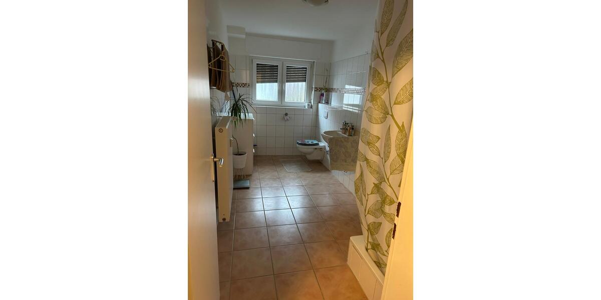 Etagenwohnung Idstein - 3 Zimmer, 93 m&sup2;, 720&euro; | Angebot:26461831