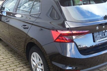 Skoda Fabia 36.000 km 13.900 € Waldheim 04736