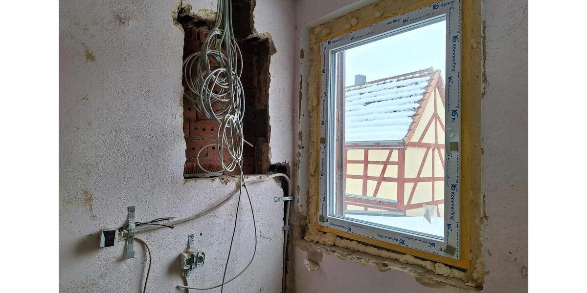 Mehrfamilienhaus, Wohnhaus Kaltennordheim - 10 Zimmer, 150 m&sup2;, 70.000&euro; | Angebot:26762399