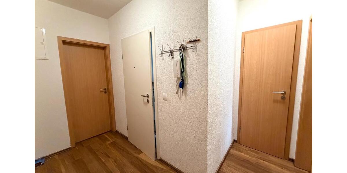 Etagenwohnung Esslingen am Neckar Brühl - 3 Zimmer, 78 m&sup2;, 275.000&euro; | Angebot:25436259