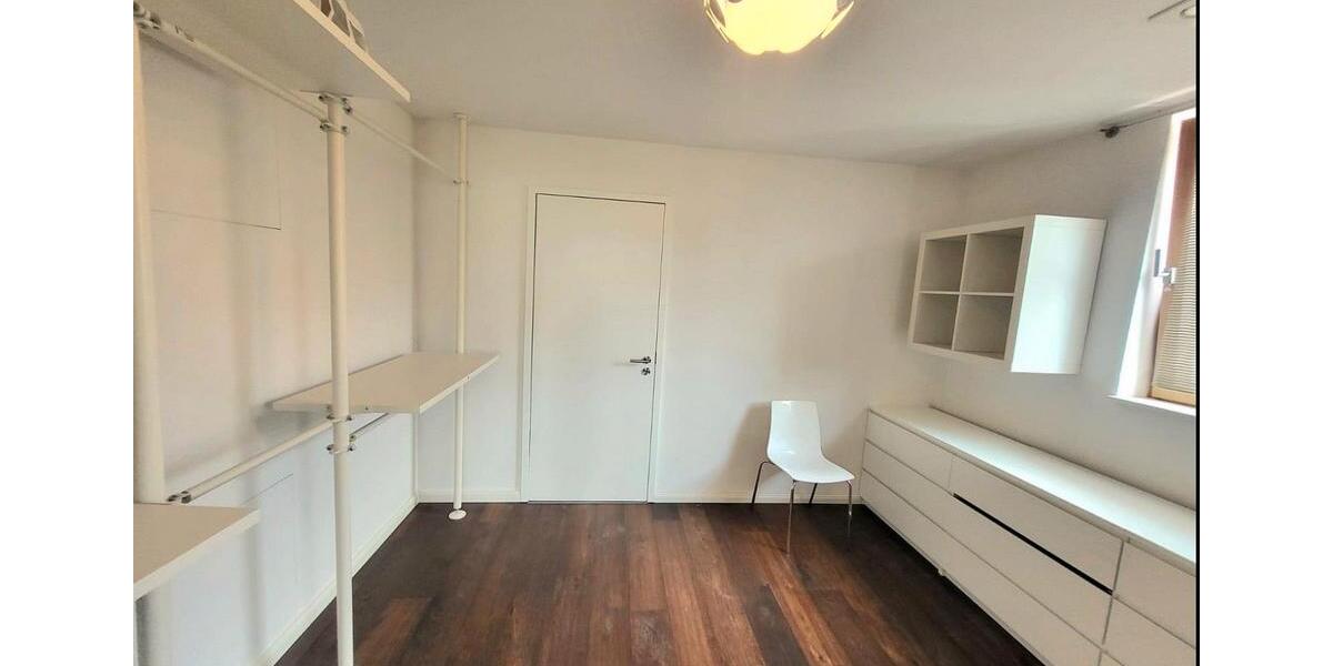 Einfamilienhaus Darmstadt Eberstadt - 6 Zimmer, 240 m&sup2;, 3.650&euro; | Angebot:25235664